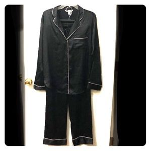 Victoria’s Secret Black Satin Pajama Set L/G Long